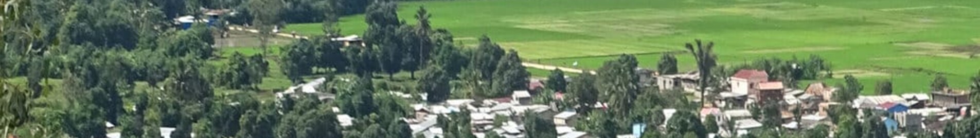 Private plane and helicopter rental in Andapa