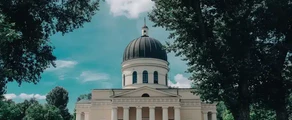 Private jet and helicopter charter in Chisinau
