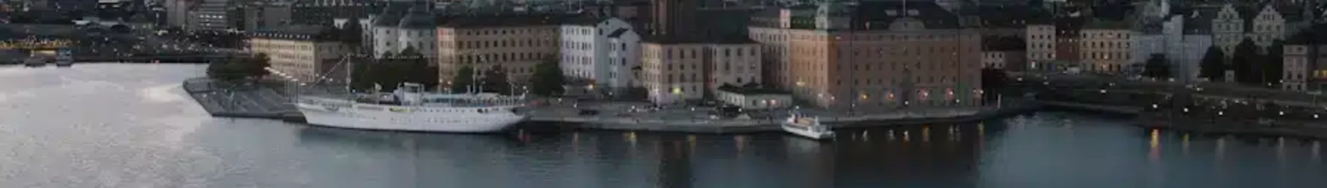 Private plane and helicopter rental in Emmaboda