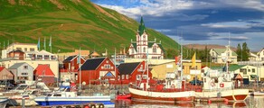 Private plane and helicopter rental in Husavik
