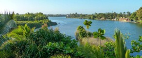 Private plane and helicopter rental in Manakara South