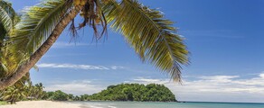 Private jet and helicopter charter in Nosy Be Fascene