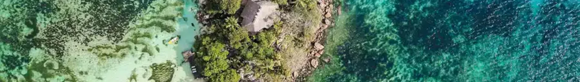 Private plane and helicopter rental in Praslin