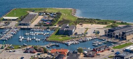 Private plane and helicopter rental in Aars