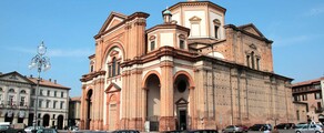 Private plane and helicopter rental in Voghera