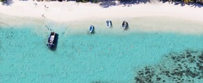 Private plane and helicopter rental in Vohimarina