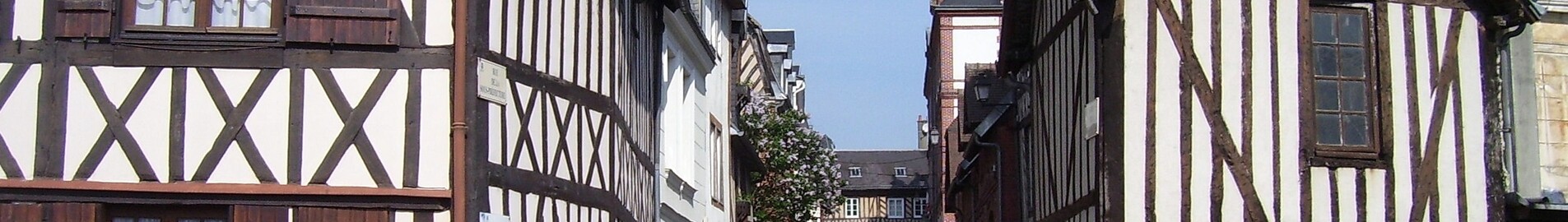 Private plane and helicopter charter in Bernay St Martin