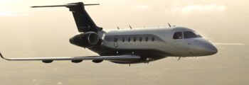 Jet privé Hawker Beechcraft en vol
