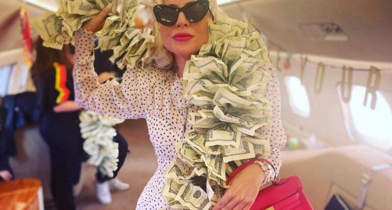 Lady Gaga dans son jet privé