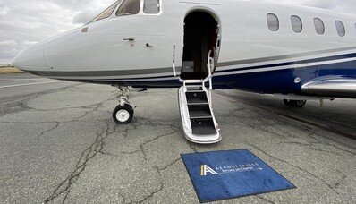What is private jet management?