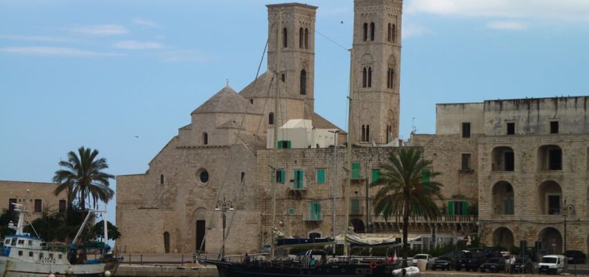 Cathédrale romane Saint-Conrad Bari