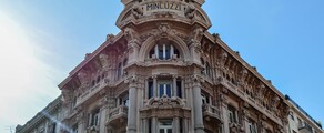 Bari: Private jet rental