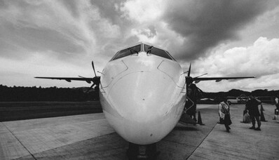 Onboard Courier : express delivery service by private jet.