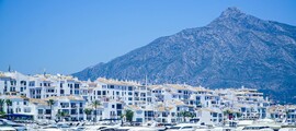 Location de jet privé et d'hélicoptère à Puerto Banus