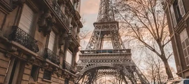 Naples - Paris : private jet rental