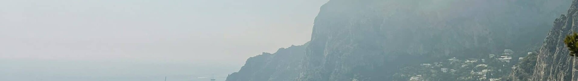 Saint-Moritz - Capri: private jet hire