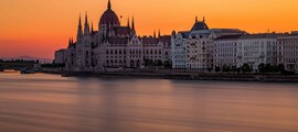 Hamburg - Salzburg: private jet hire