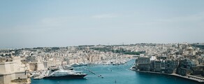 Hamburg - Valletta: private jet hire
