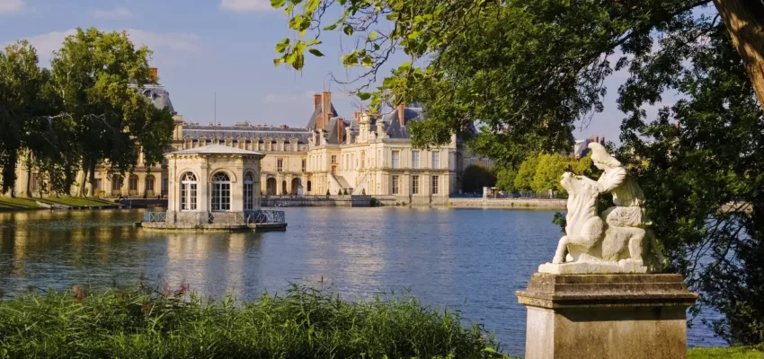 fontainebleau jardins helicoptere