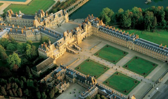 vue helicoptere chateau de fontainebleau
