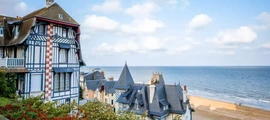 Mont-Saint-Michel: helicopter experience from Paris