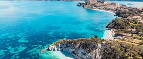 Elba Island: helicopter transfer