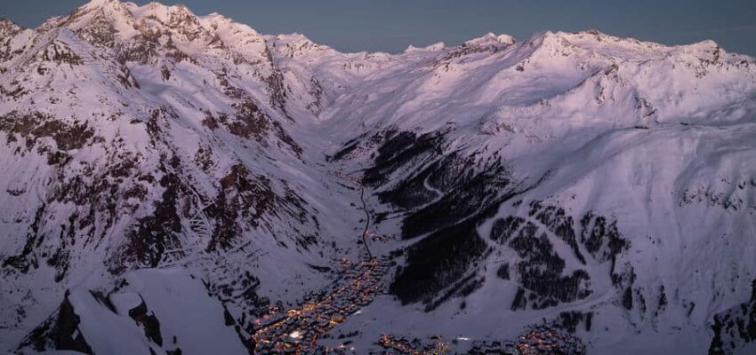 Geneva - Val d'Isère: helicopter transfer