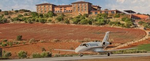 La Caminera: private jet destination