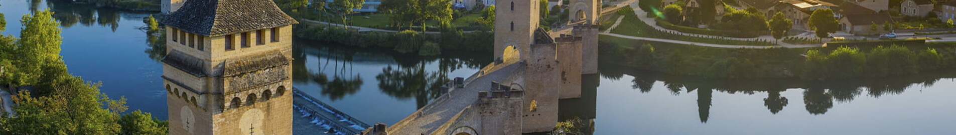 Cahors: private jet charter